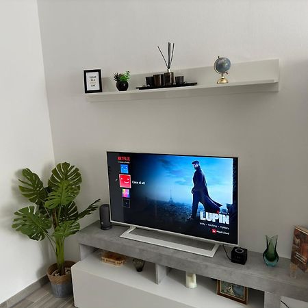 阿罗纳Casa Di Afi, Perfect For 4 - Kitchen - Parking - Netflix公寓 外观 照片