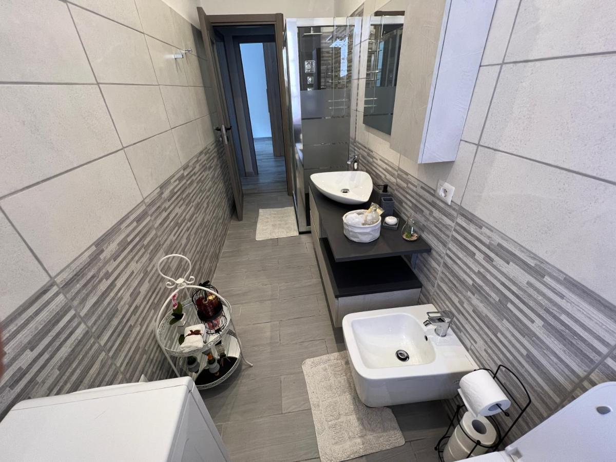 阿罗纳Casa Di Afi, Perfect For 4 - Kitchen - Parking - Netflix公寓 外观 照片